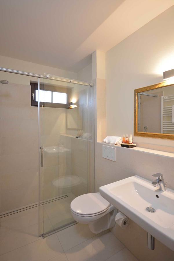 Hotel Am Kirchplatz Sachsenheim Ngoại thất bức ảnh